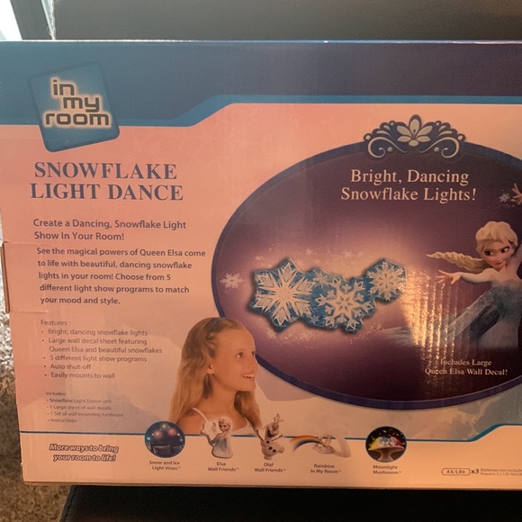 Disney Frozen Snowflake Light Dance - New - Picture 3 of 3